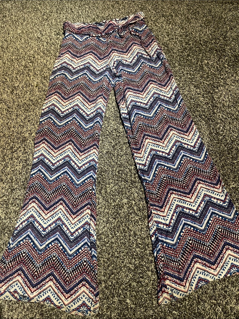 Women’s No Boundaries Chevron Wide-Leg Palazzos (M-7/9)